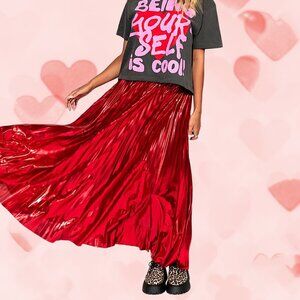 WAY Skirt. An identical twin of La La Land!Metallic Maxi. Drapes well, & shines!